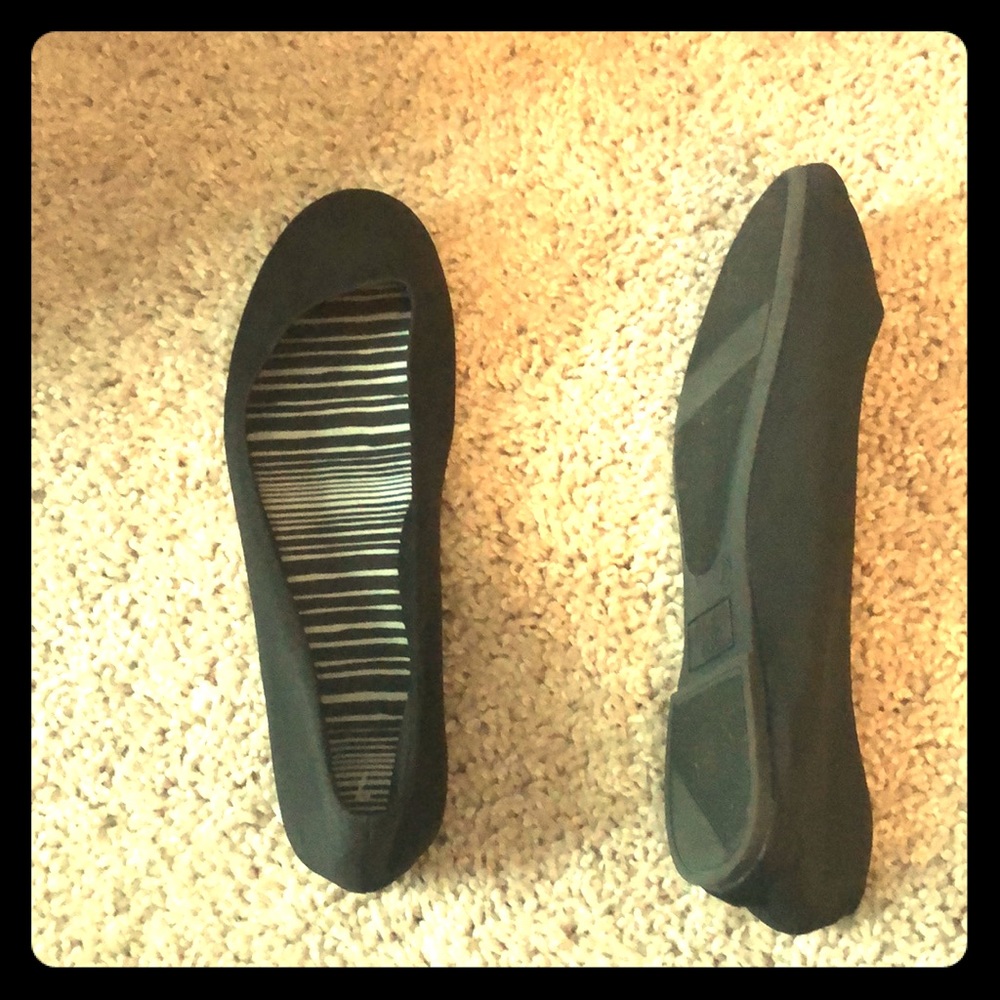 Time and Tru Black Flats